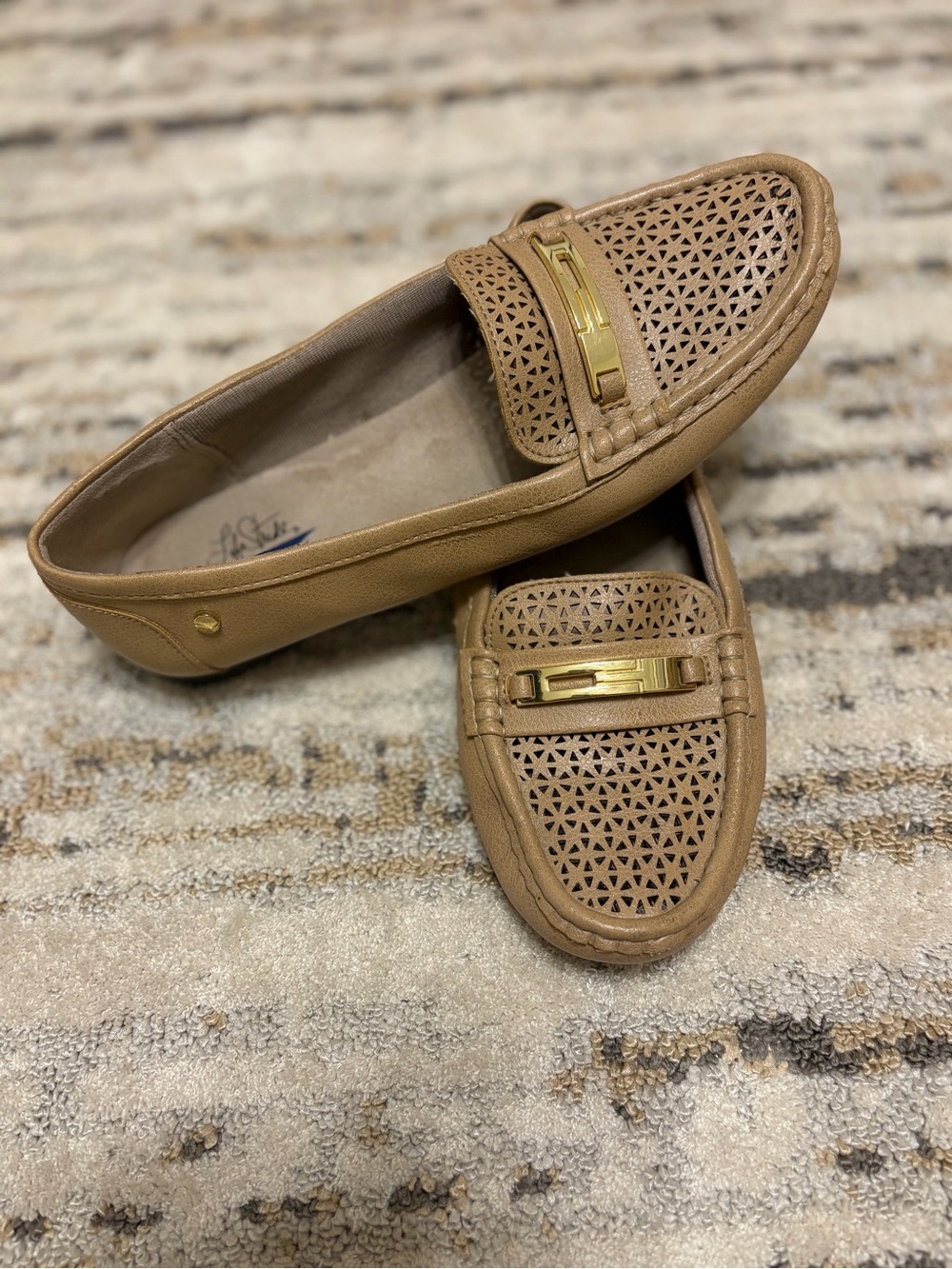 Life Stride | Women's Velocity Perforated Loafers with Memory Foam size 9